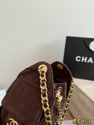 Chanel 25C Mini Hobo Bucket Bag Burgundy Suede UA Replica view 4