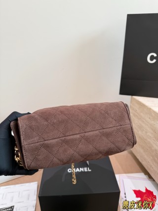 Chanel 25C Mini Hobo Bucket Bag Burgundy Suede UA Replica view 8
