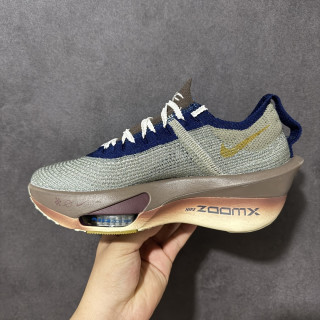 Nike Zoom VaporFly Next% 2 Prototype Running Shoe view 3