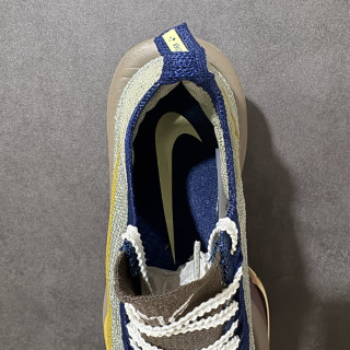 Nike Zoom VaporFly Next% 2 Prototype Running Shoe view 7