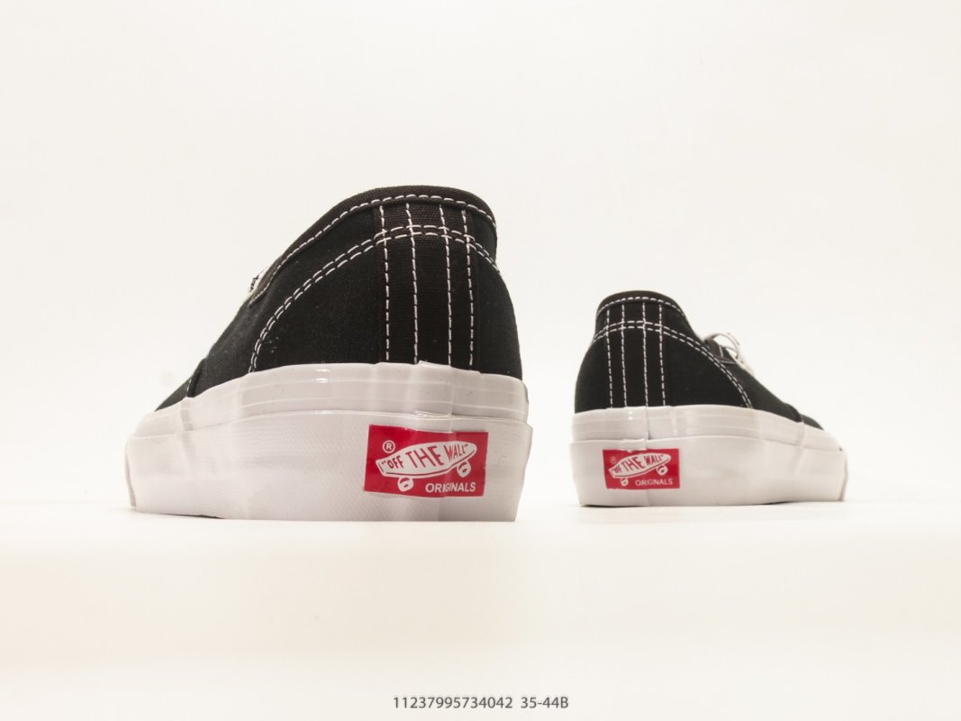 Vans Vault OG original-style LX Black White Checkerboard view