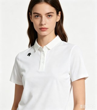 Descente White Polo Shirt Classic Fit view 4