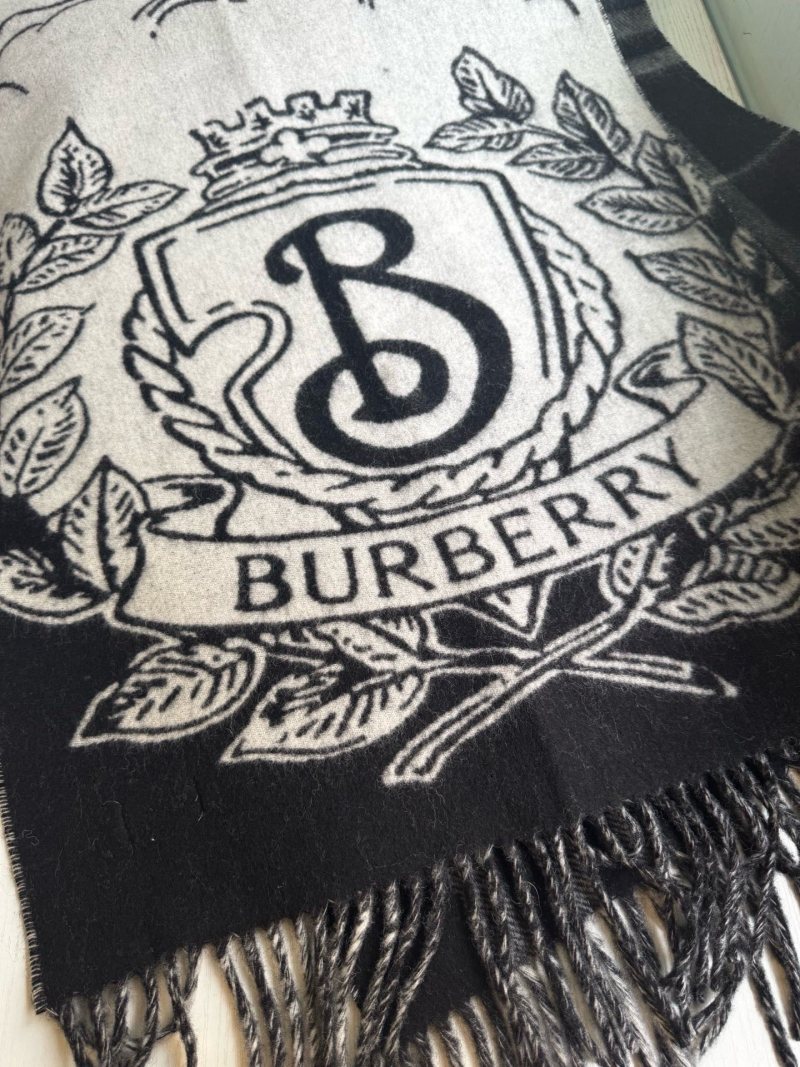 Burberry Reversible Storm Knight Cashmere Scarf Navy view