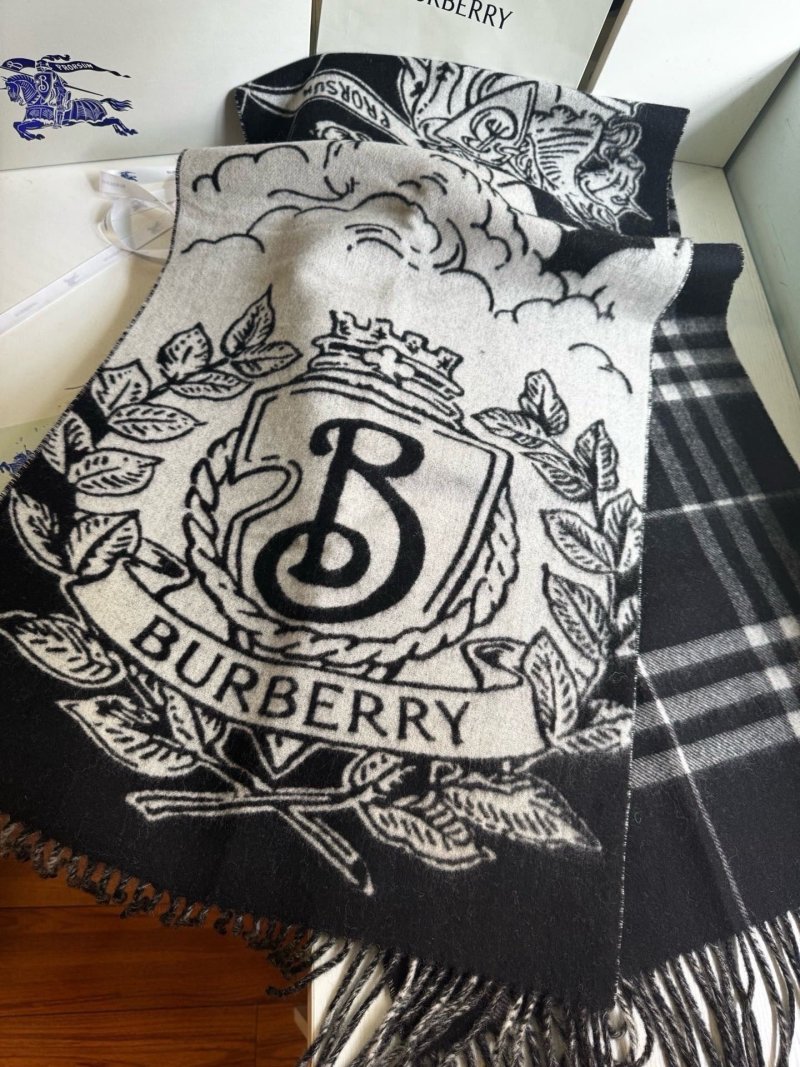 Burberry Reversible Storm Knight Cashmere Scarf Navy view