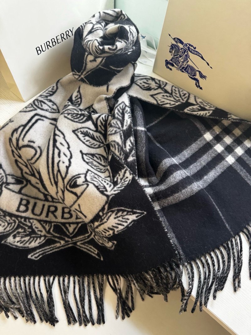 Burberry Reversible Storm Knight Cashmere Scarf Navy view