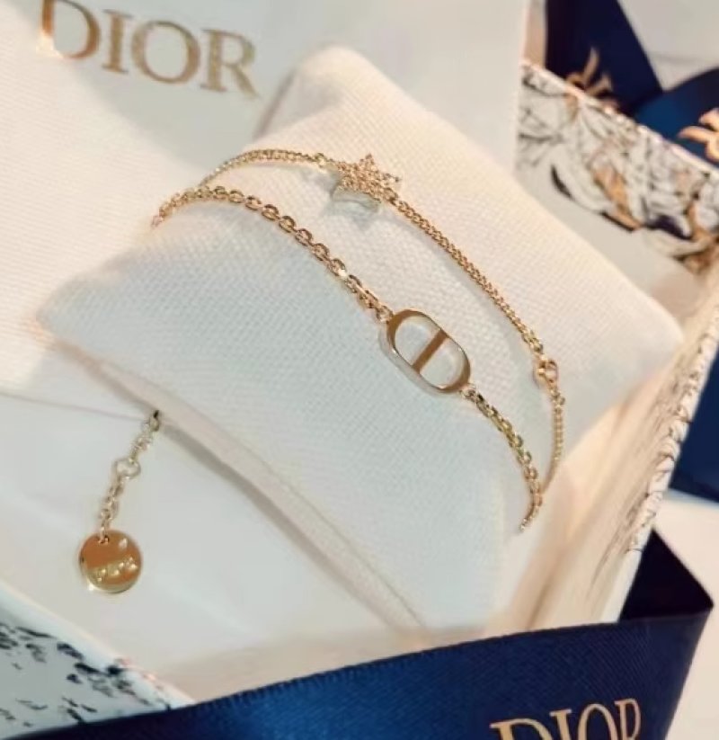Dior CD Letter Double Layer Star Chain Bracelet Gold view