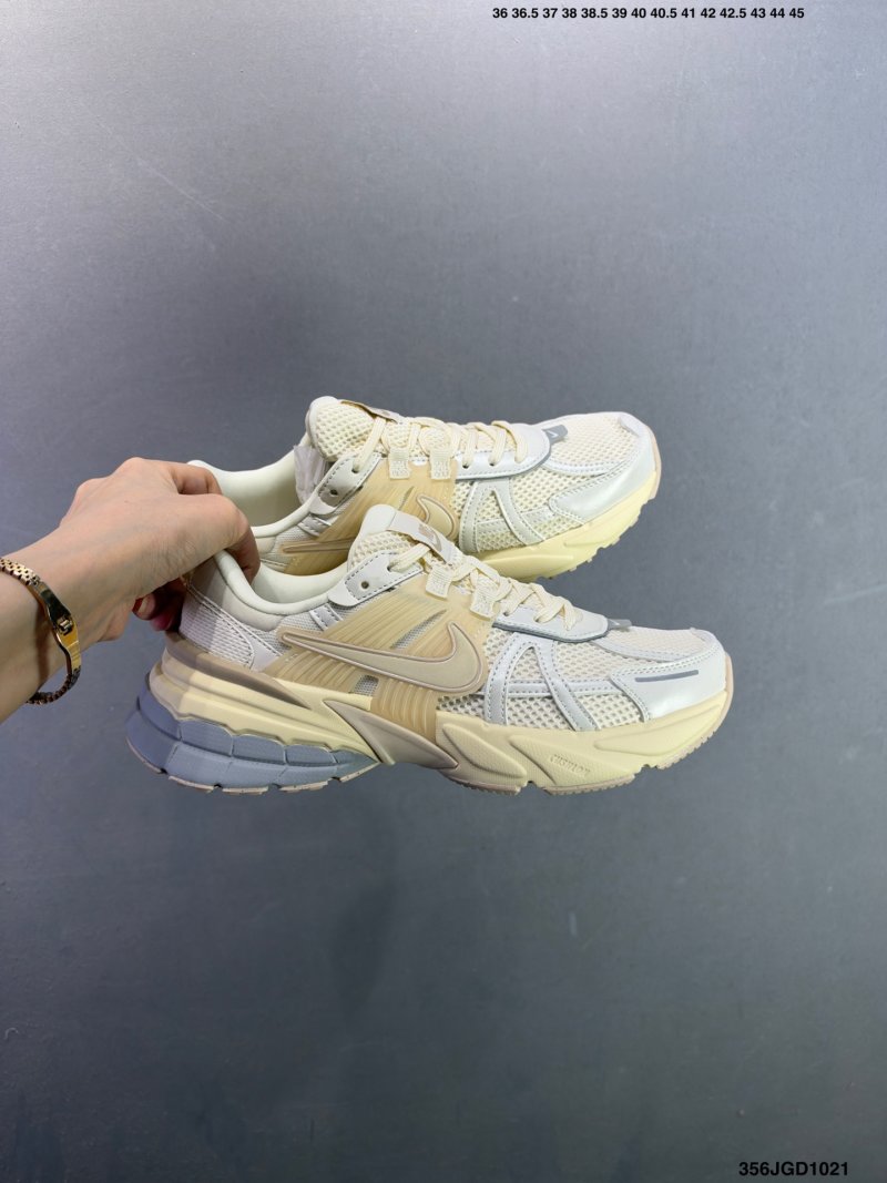 Nike V2K Runtekk Cream Vintage Low-Top Running Shoe view
