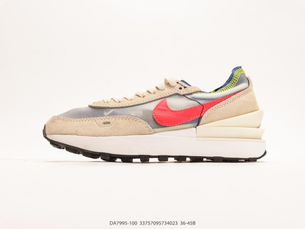 Nike Waffle Trainer 2 Beige White Black view