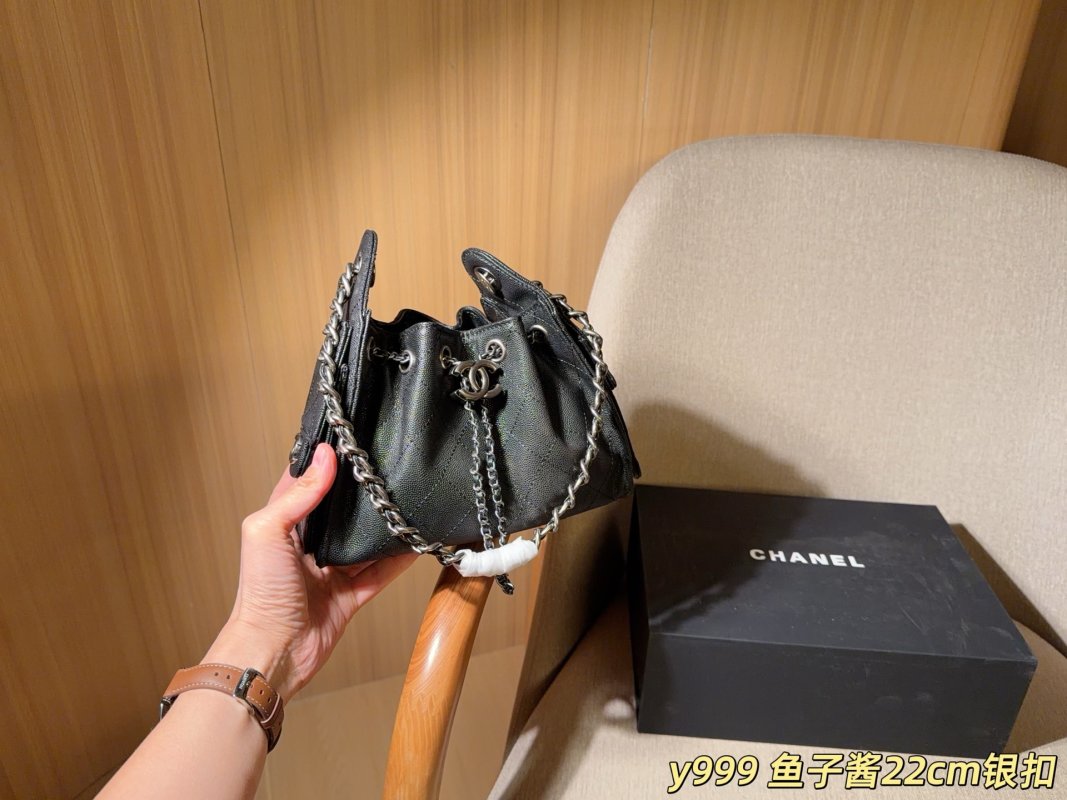 Chanel 25C Mini Caviar Caviar Leather Bucket Hobo Bag Black view
