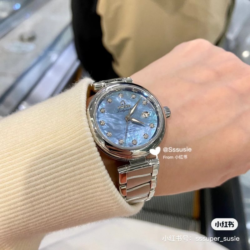 Omega Ladymatic 34mm Mother-of-Pearl Diamond Blue Watch Rep view