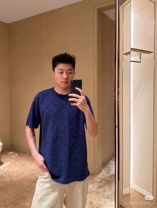 Louis Vuitton Monogram Jacquard Knit T-Shirt Navy view 2