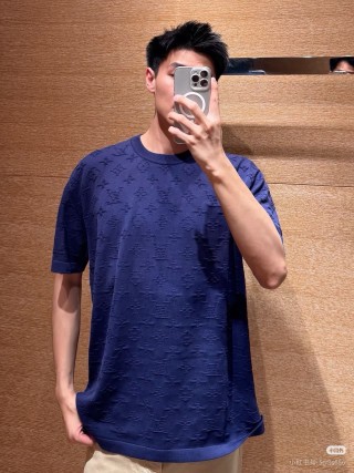 Louis Vuitton Monogram Jacquard Knit T-Shirt Navy view 4