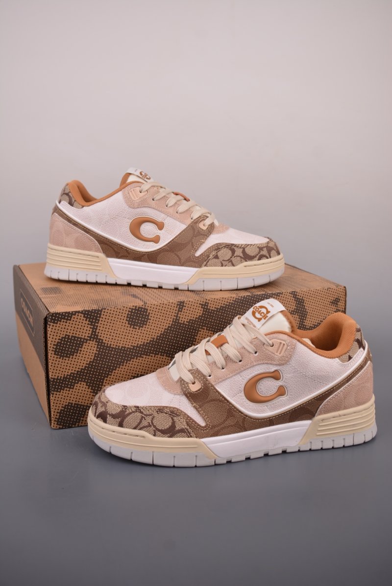Coach Retro C Logo Low Top Sneaker Black White view