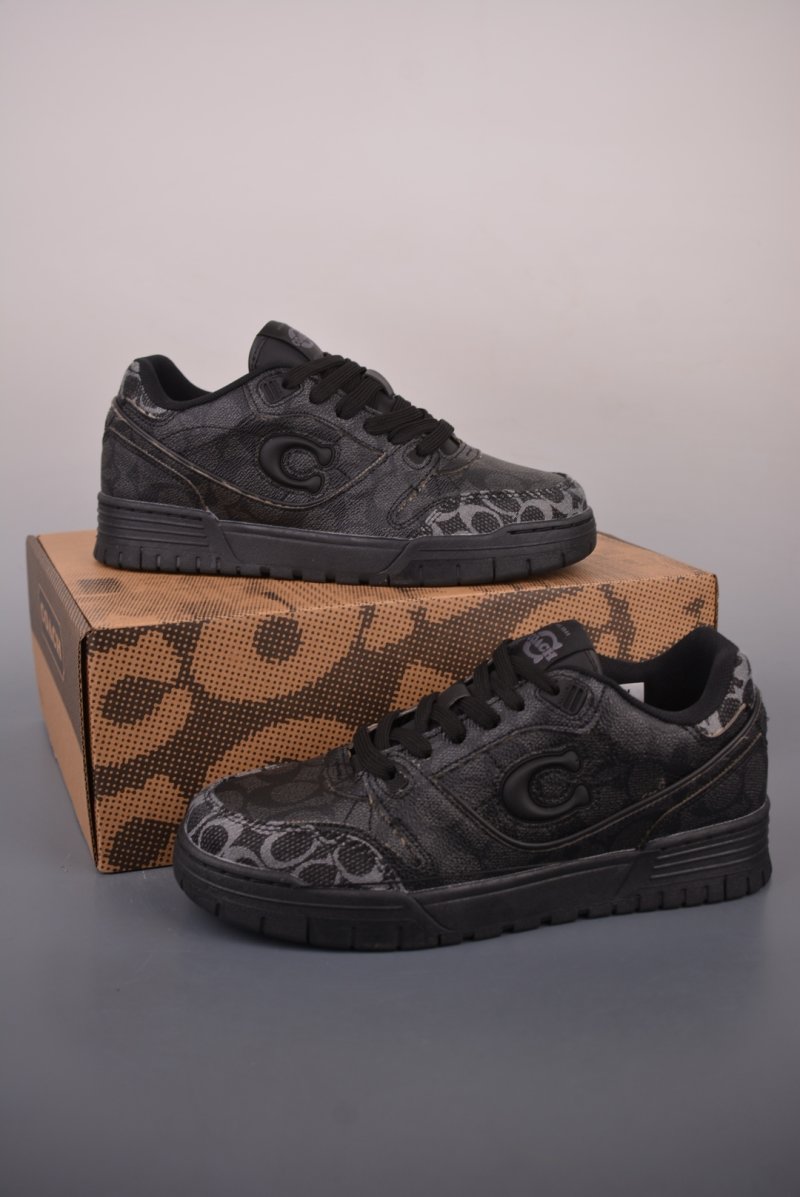 Coach Retro C Logo Low Top Sneaker Black White view