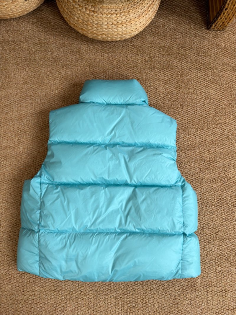 Canada Goose Cypress Puffer Vest Tiffany Blue 1:1 Replica view