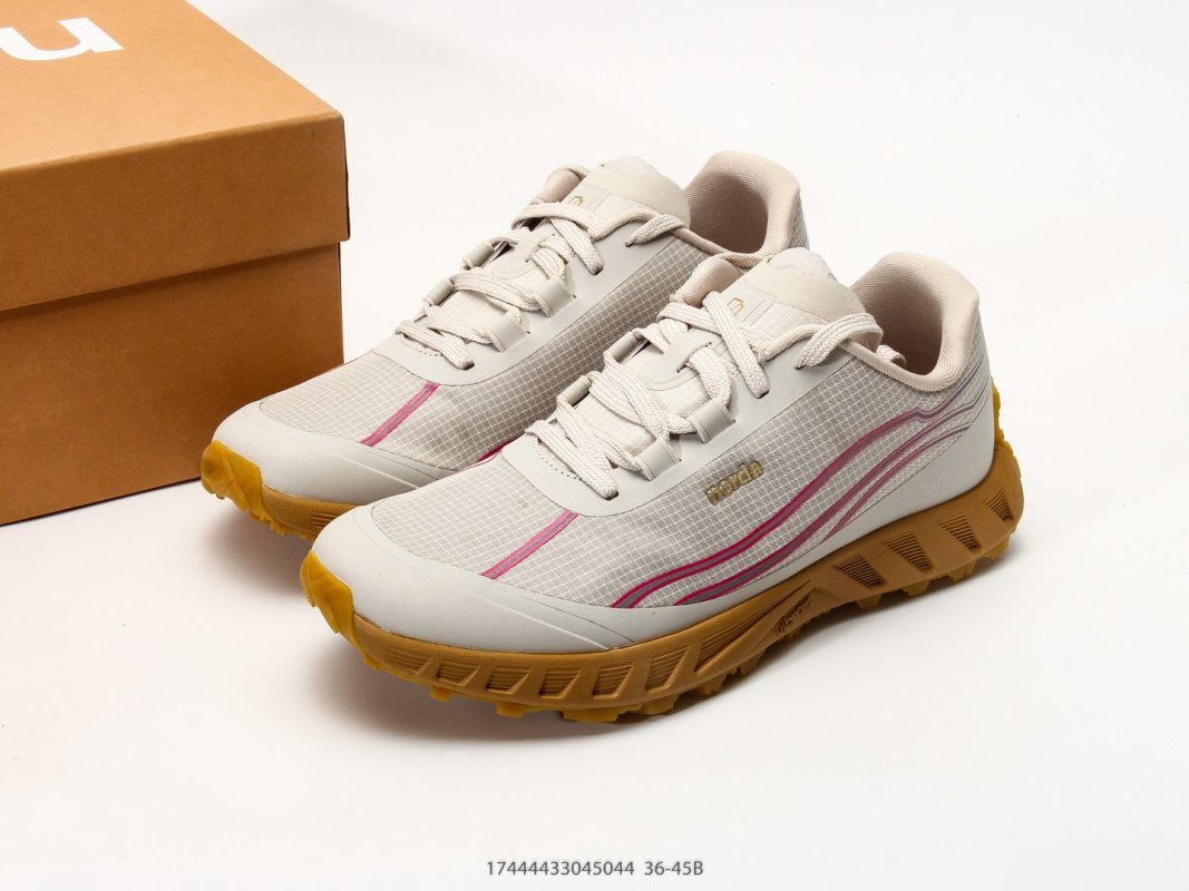 Norda 001 G+ Lightweight Outdoor Running Shoe Cream Pink view