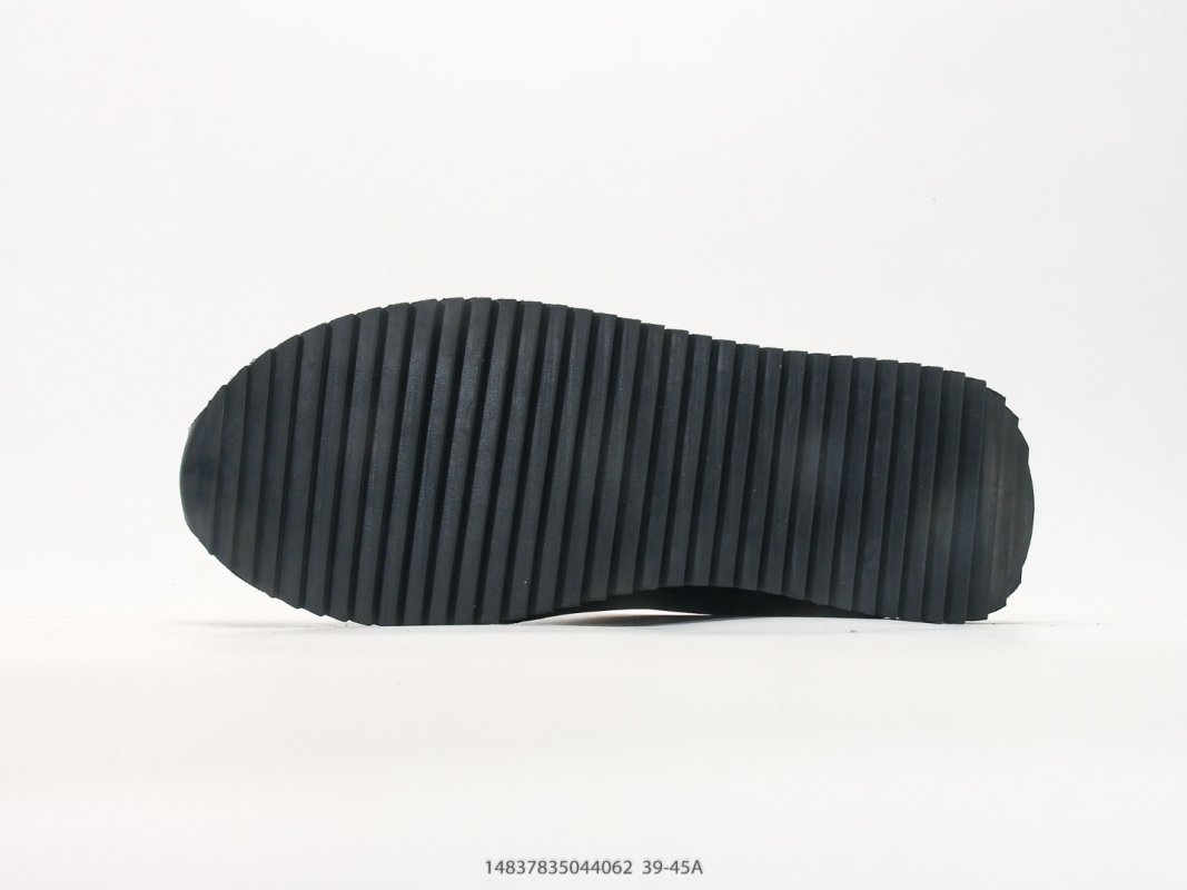 Emporio Armani EA7 Low Top Lace-Up Sneaker Black Gold view