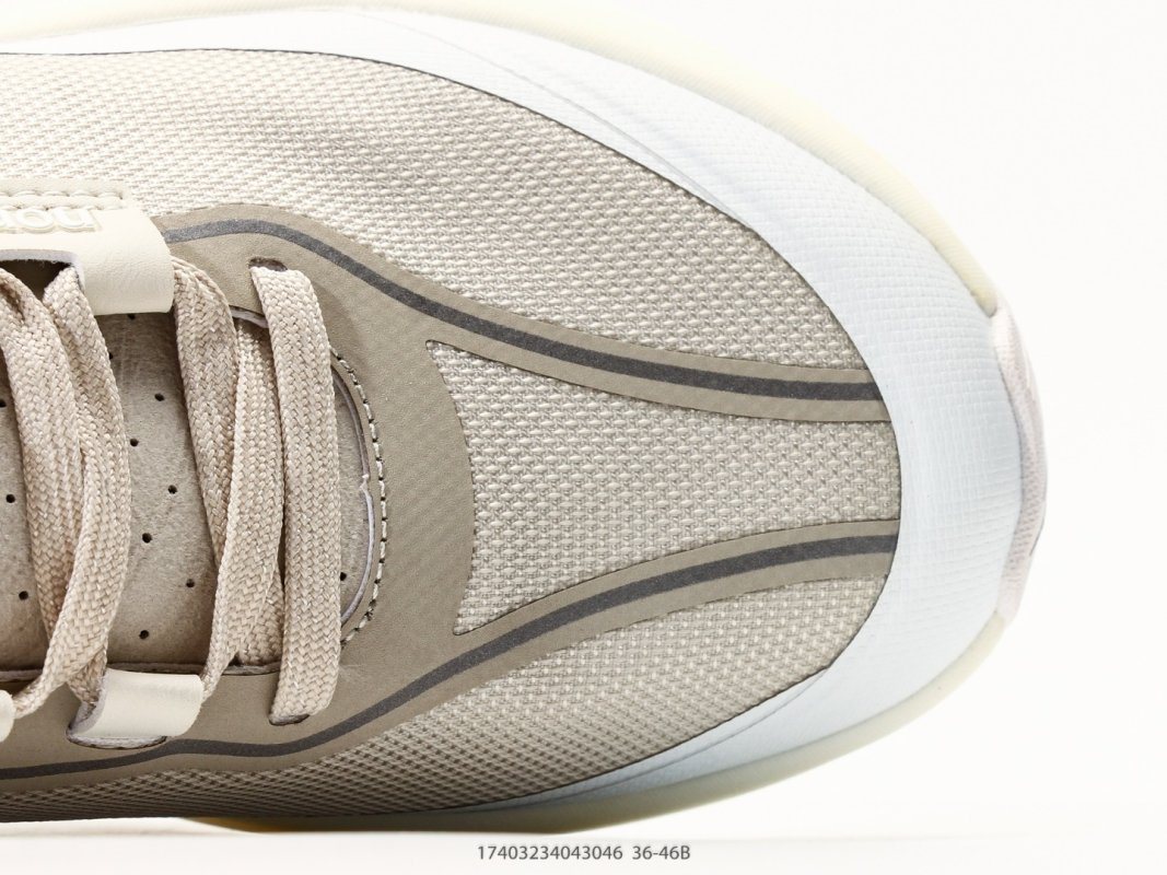 Norda 001 Cream Low-Top Trail Hiking Sneaker view