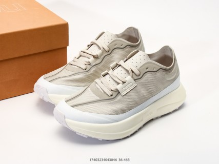 Norda 001 Cream Low-Top Trail Hiking Sneaker view 9