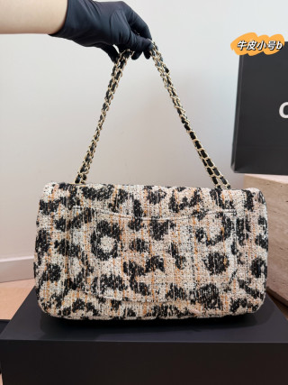 Chanel CF Maxi Leopard Tweed Shoulder Bag Cream Black view 6