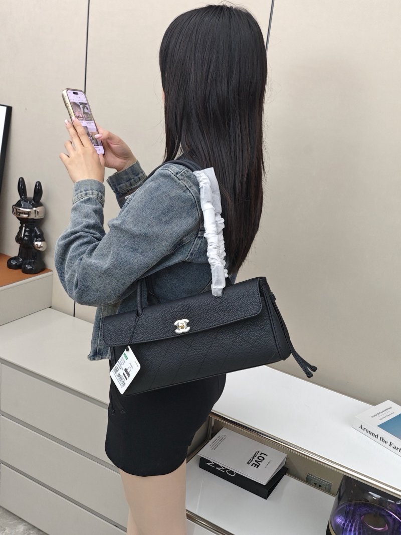 Chanel Kelly-Inspired Black Underarm Bag UA Replica view