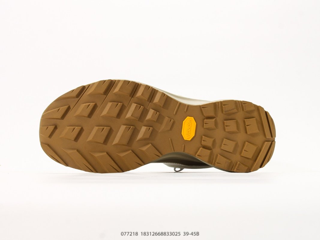 Arc'teryx Aerios Mid GTX Hiking Boot Cream Tan view