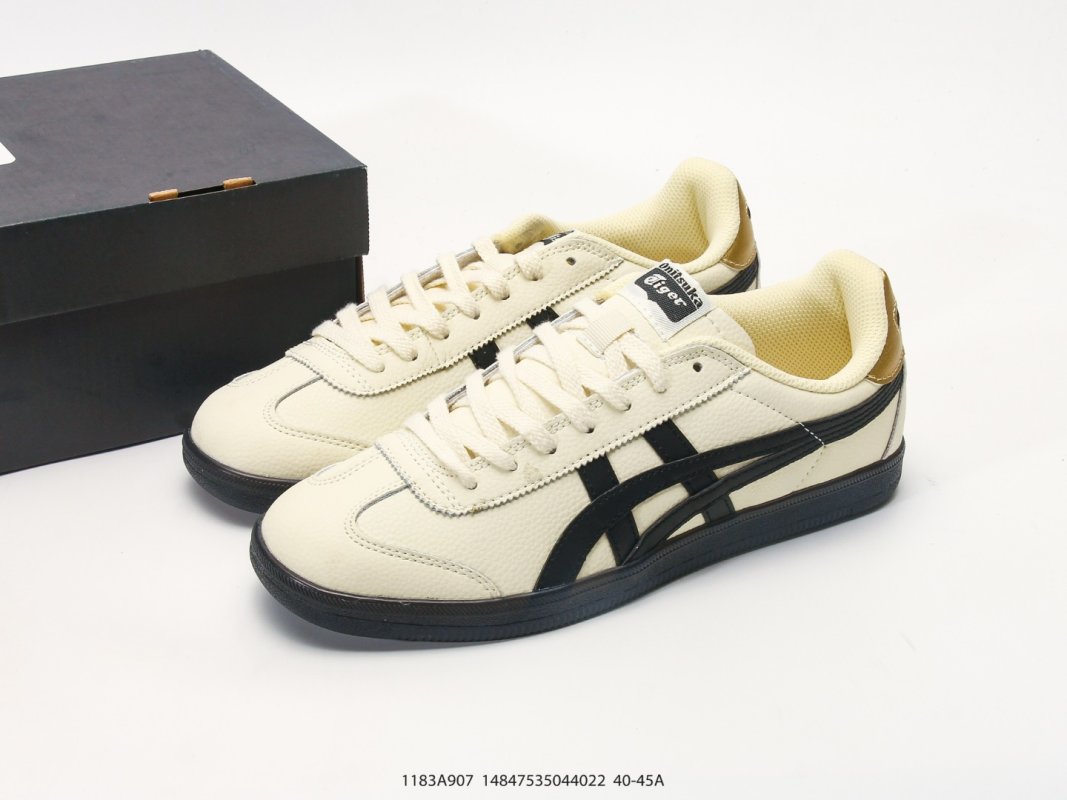 Onitsuka Tiger Tokuten Cream Black Low-Top Casual Sneaker view
