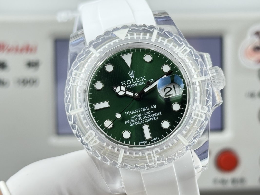 Rolex Submariner Crystal Ice White Green Dial Replica Watch 40mm view