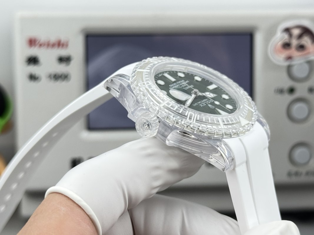 Rolex Submariner Crystal Ice White Green Dial Replica Watch 40mm view