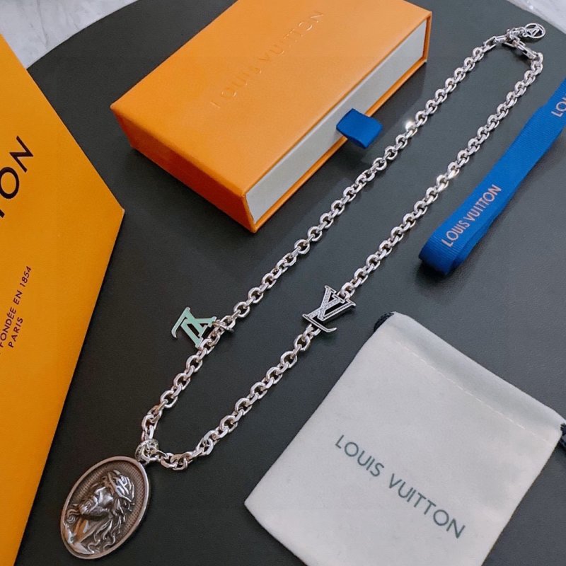 Louis Vuitton LV Logo Silver Chain Necklace - Vintage Punk Style view