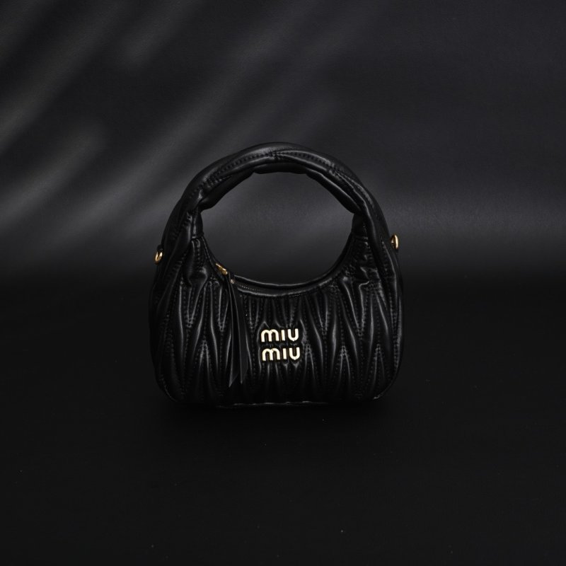 Miu Miu Wander Hobo Bag Black Quilted Replica