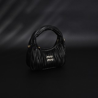 Miu Miu Wander Hobo Bag Black Quilted Replica view 2