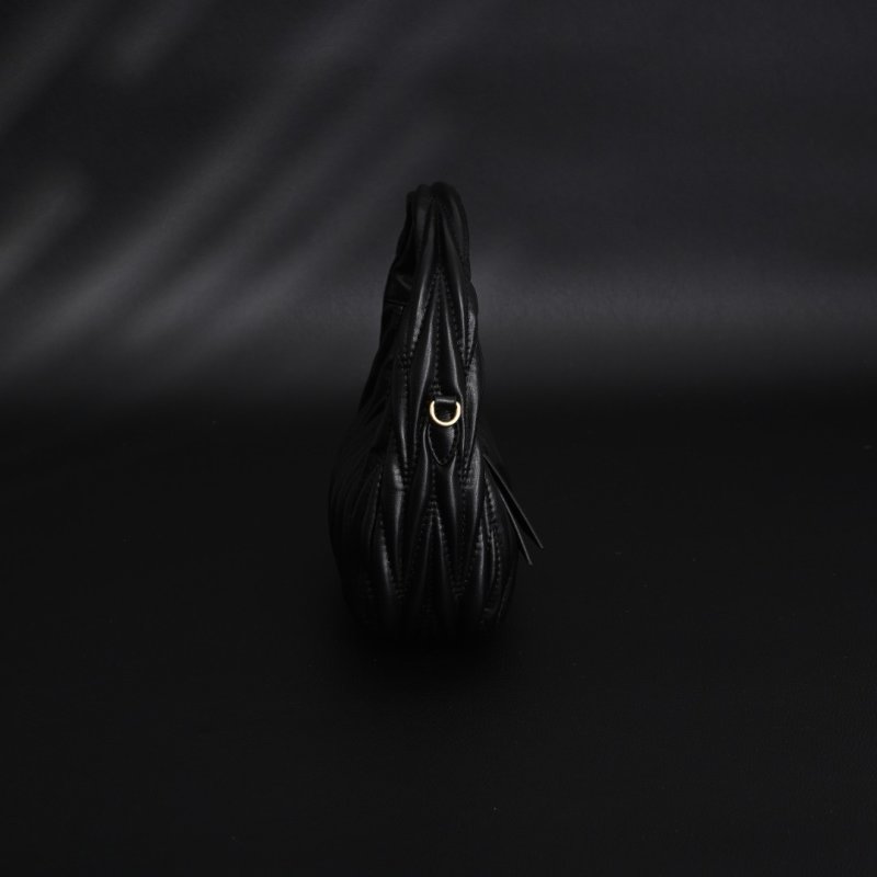Miu Miu Wander Hobo Bag Black Quilted Replica view