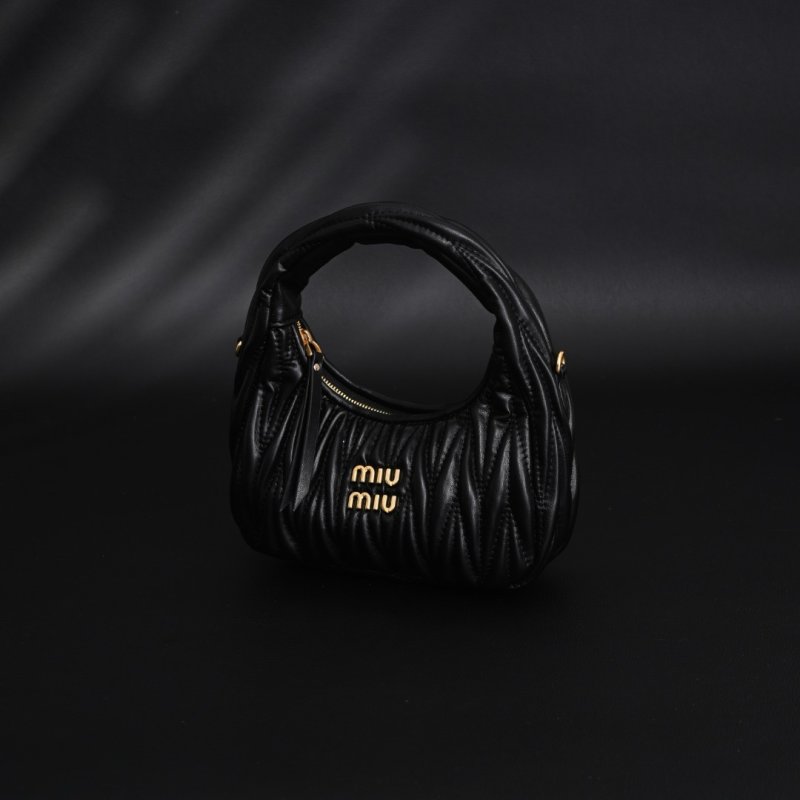 Miu Miu Wander Hobo Bag Black Quilted Replica view