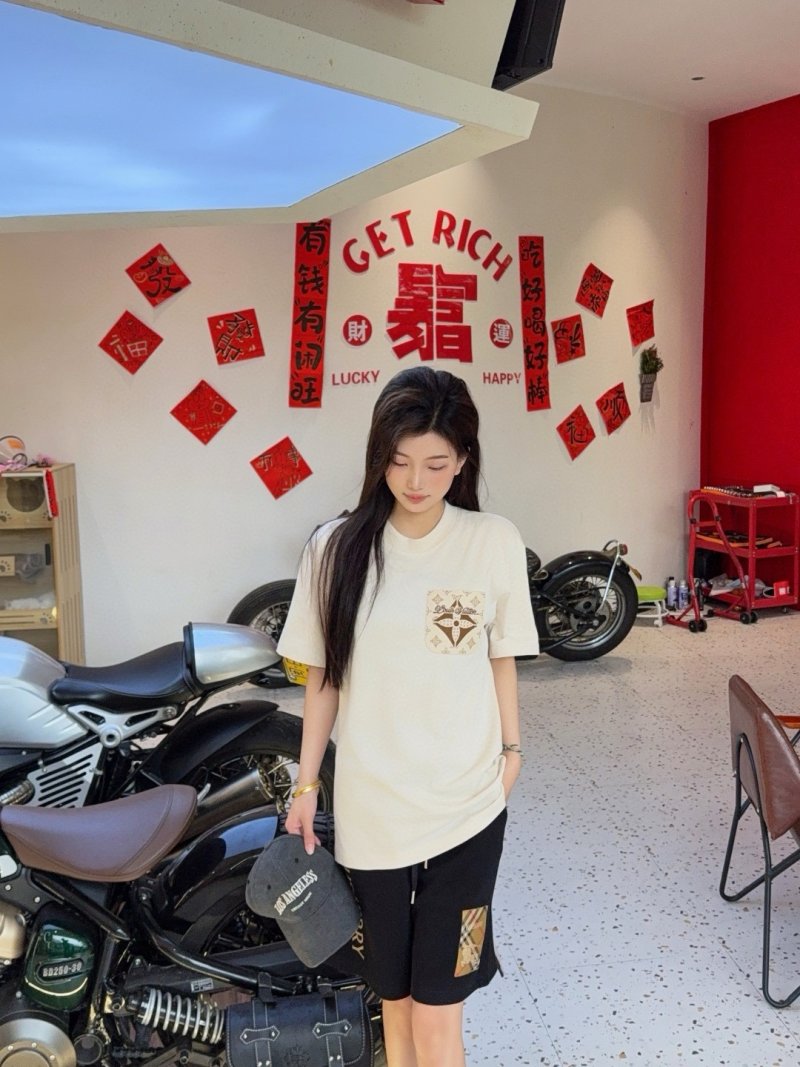 Louis Vuitton Monogram Compass Pocket Cream T-Shirt view