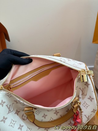 Louis Vuitton Speedy 30 Monogram Canvas Handbag White view 9