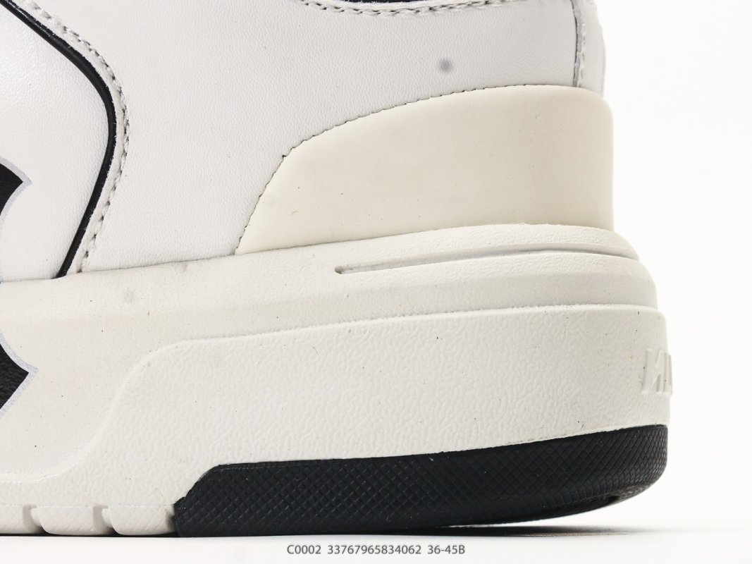 MLB Chunky Liner New York Yankees White Black Low-Top Sneaker view