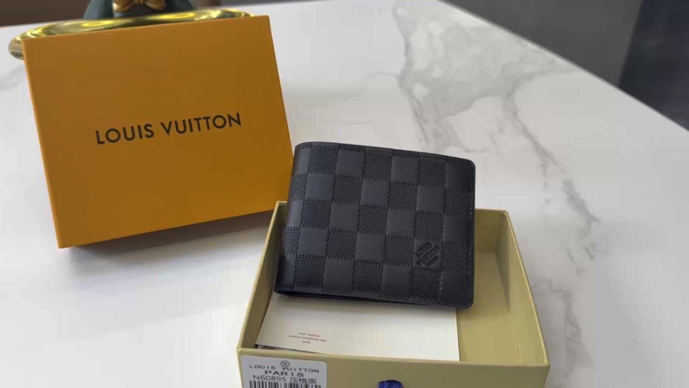 Louis Vuitton Damier Graphite Bifold Wallet Black