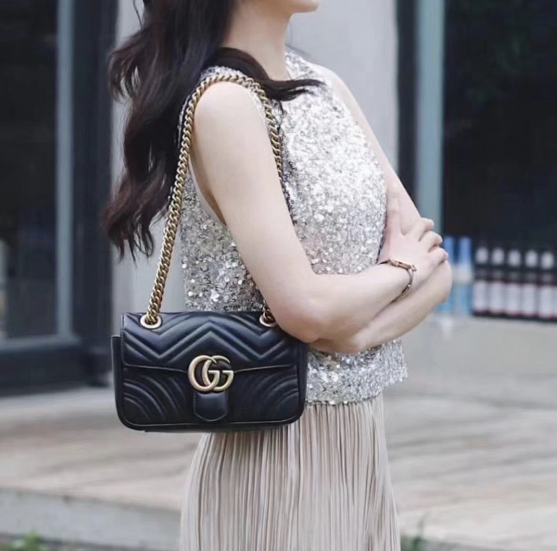 Gucci GG Marmont Black Quilted Shoulder Bag