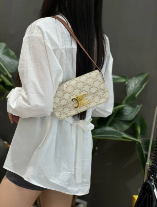 Gucci GG Marmont Black Quilted Shoulder Bag view 8