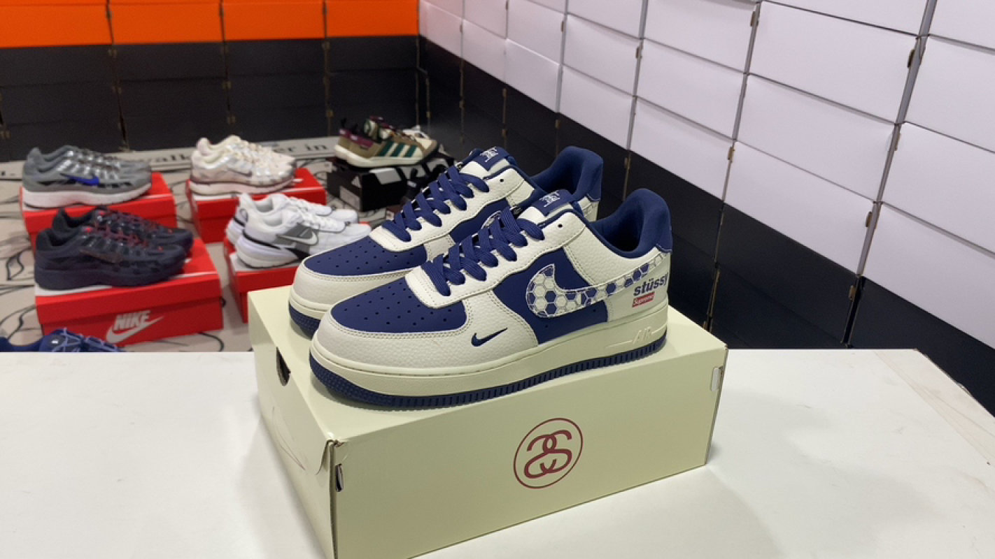 Nike Air Force 1 '07 LX Low Navy Cream Collaboration