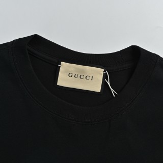 Gucci Classic GG Interlocking Print Black Short Sleeve T-Shirt view 5