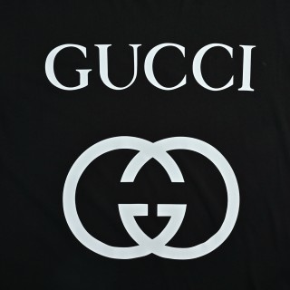 Gucci Classic GG Interlocking Print Black Short Sleeve T-Shirt view 8