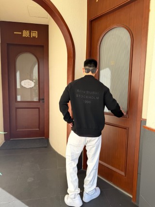 Acne Studios Stockholm 1996 Black Oversized Sweatshirt view 5