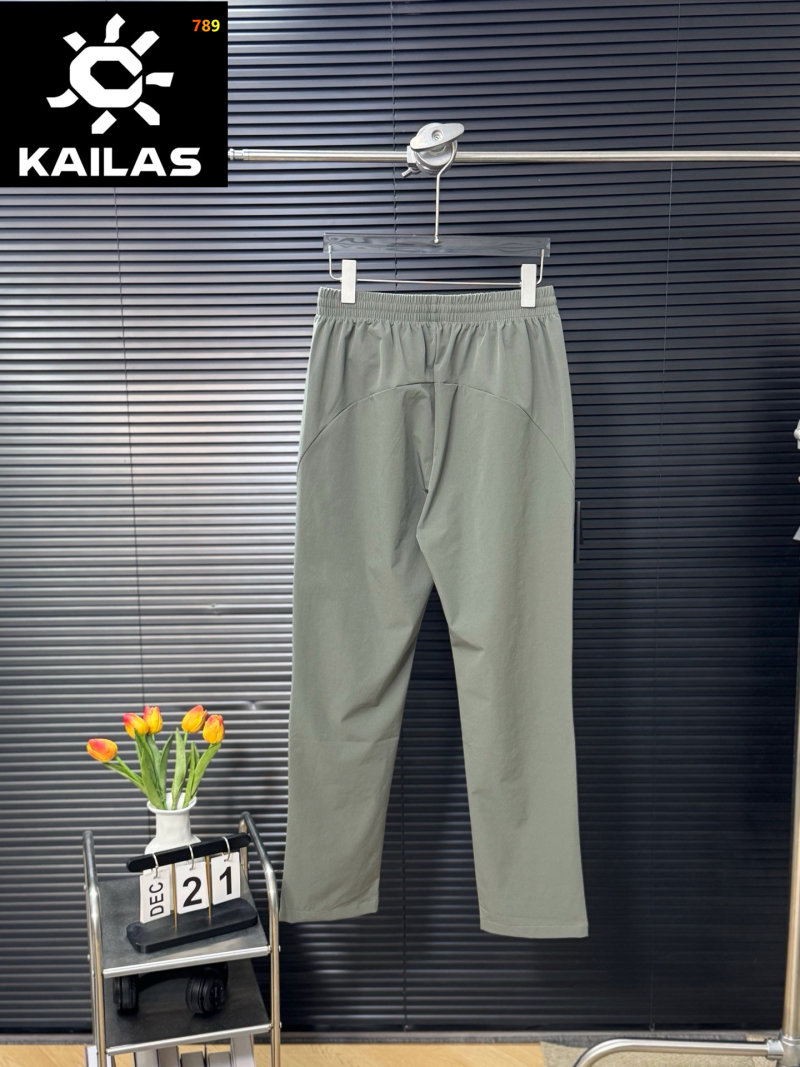 Kailas Men's Four-Way Stretch Quick-Dry Outdoor Casual Pants Light Gray view