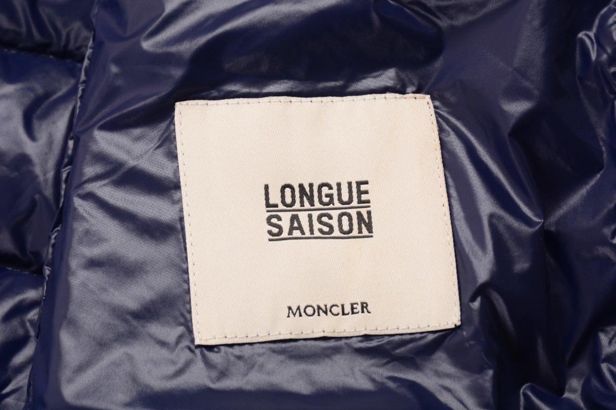 Moncler Acorus Lightweight Down Jacket Navy view