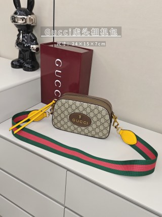 Miu Miu Arcadie Brown Leather Top Handle Bag view 3