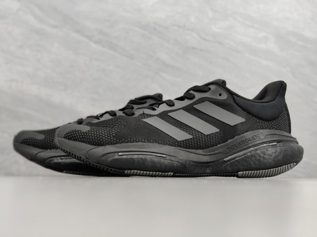 Adidas Solar Glide 5 Black Running Shoe UA Replica view
