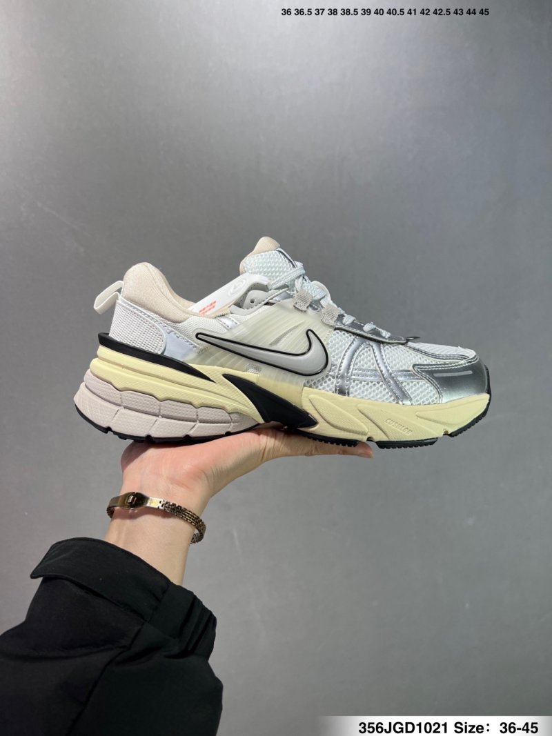 Nike V2K Runtekk Low Vintage White Cream Replica Sneaker
