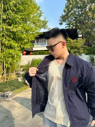 Carhartt Detroit Jacket Navy Red Heart Logo view 6